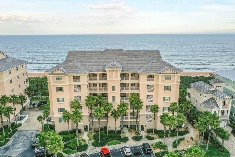 New! Luxury Ocean Front 3 bedroom/2 bath condo sleeps 8 @ Cinnamon Beach Resort