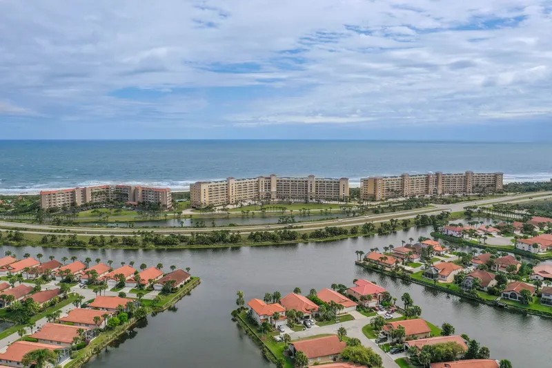 Ocean Front Top Floor corner Penthouse condo in Surf Club walk to community beach, pool, tennis