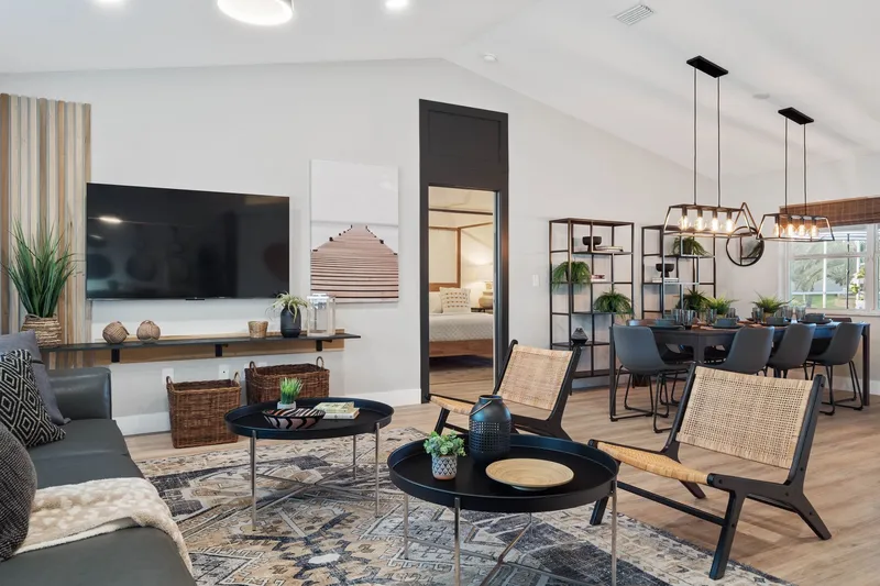 Casa Canal 4 Bed 3 Bath Pool Spa Boat dock sleeps 8